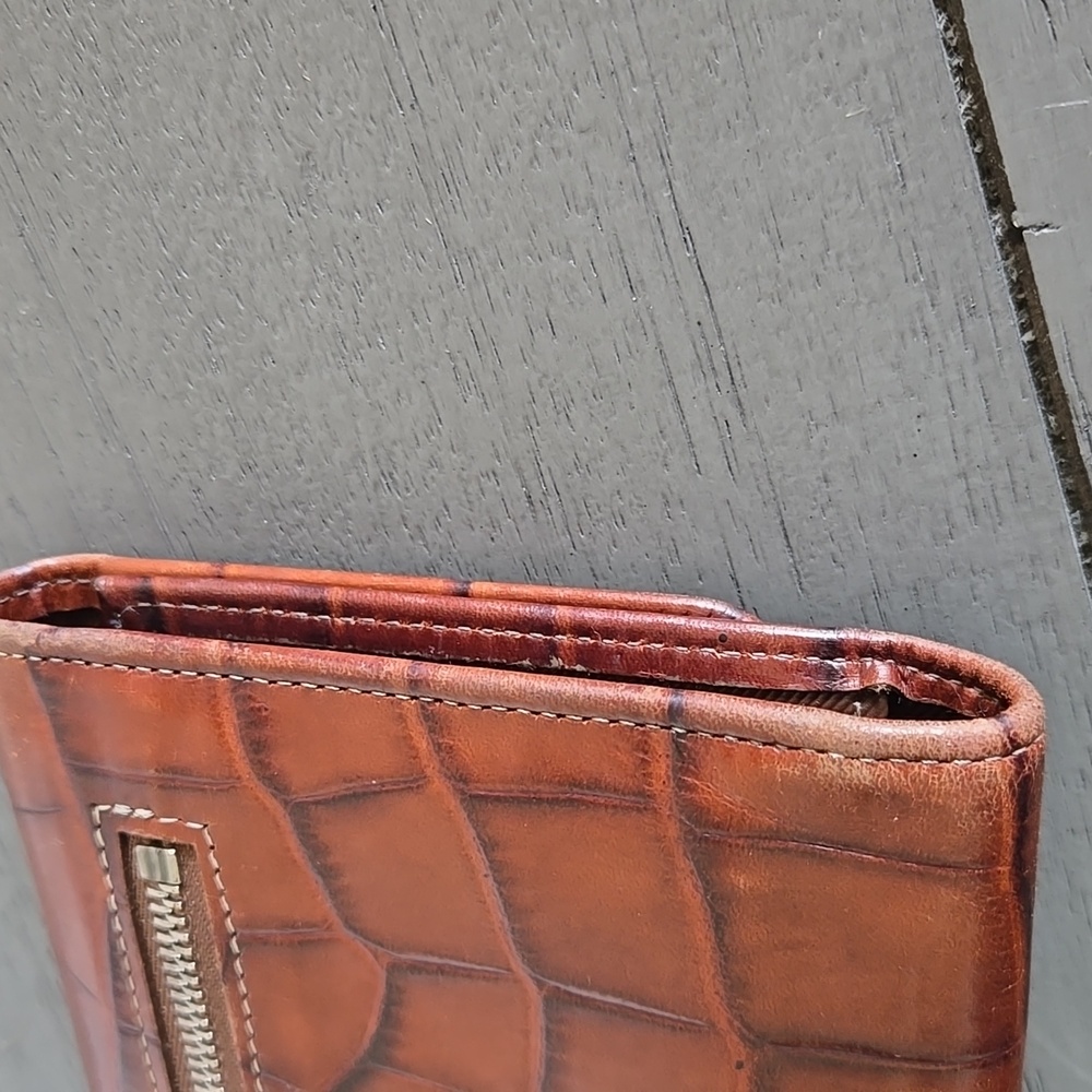 Dooney & Bourke Croc Shoulder Bag/Wallet - Picture 12 of 14